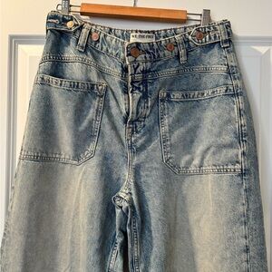 We The Free Light Blue Denim Jeans
